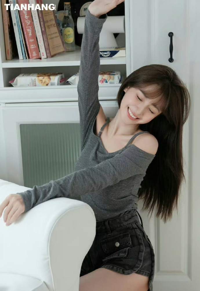 钱琳琳辞职央视嫁张译，20年后才明白她的选择有多明智！